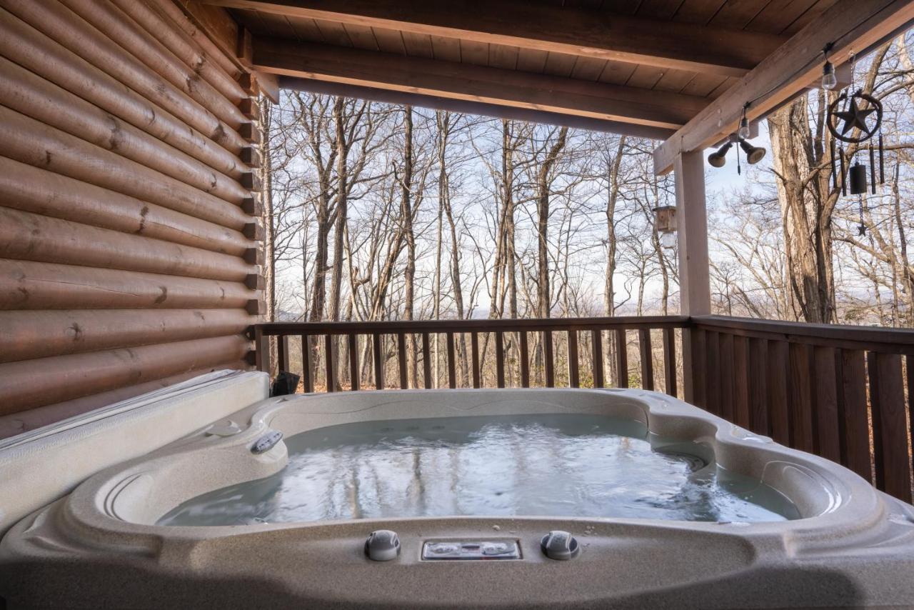 Comfort Cabin Bearway To Heaven W Private Hot Tub بيدجن فورج المظهر الخارجي الصورة