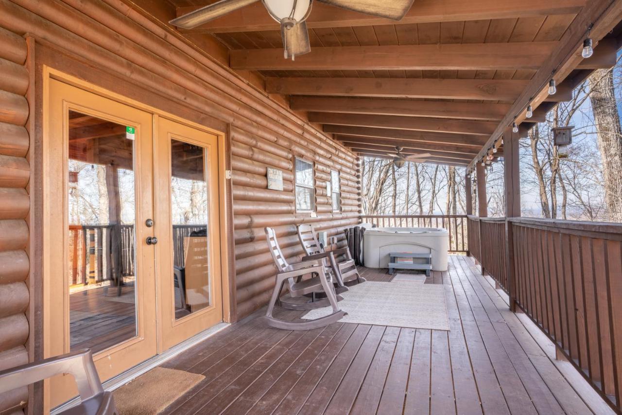 Comfort Cabin Bearway To Heaven W Private Hot Tub بيدجن فورج المظهر الخارجي الصورة