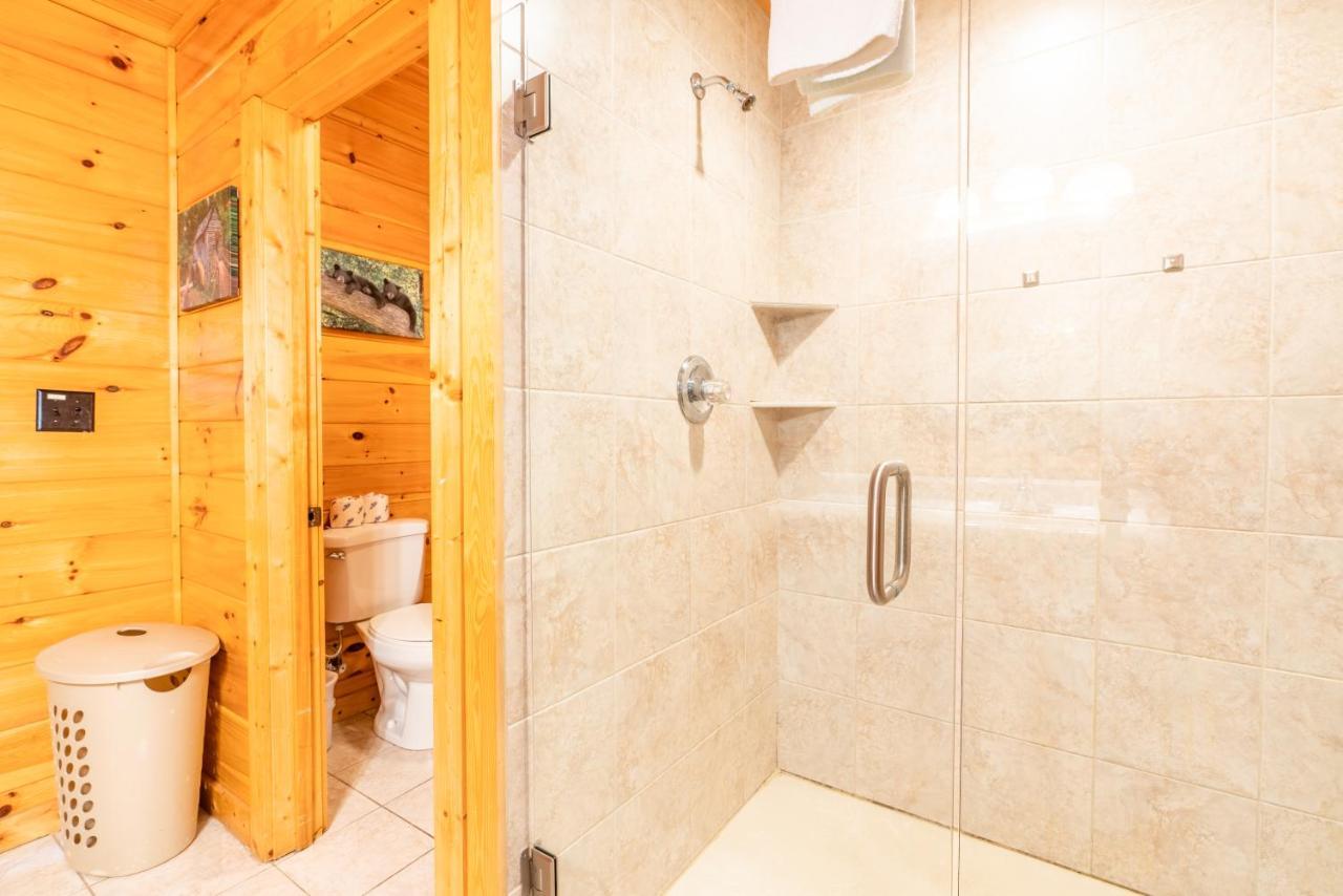 Comfort Cabin Bearway To Heaven W Private Hot Tub بيدجن فورج المظهر الخارجي الصورة