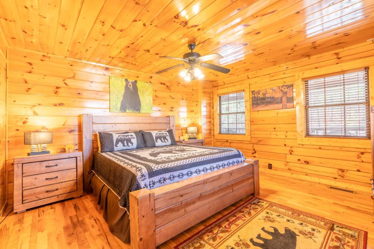 Comfort Cabin Bearway To Heaven W Private Hot Tub بيدجن فورج المظهر الخارجي الصورة