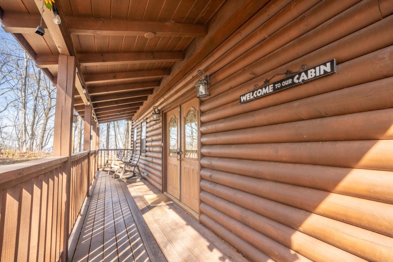 Comfort Cabin Bearway To Heaven W Private Hot Tub بيدجن فورج المظهر الخارجي الصورة